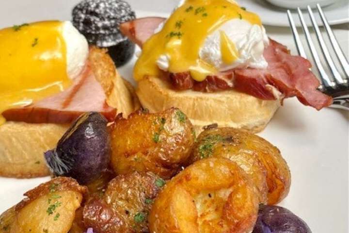 Breakfast/Coffee Service 138 of 155