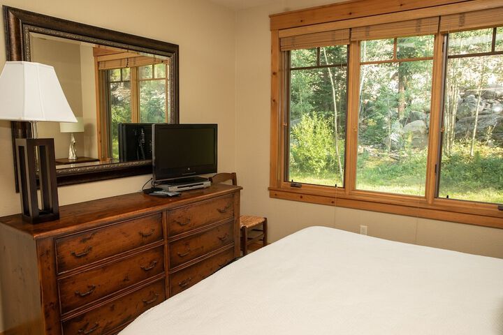 Room 16 of 34