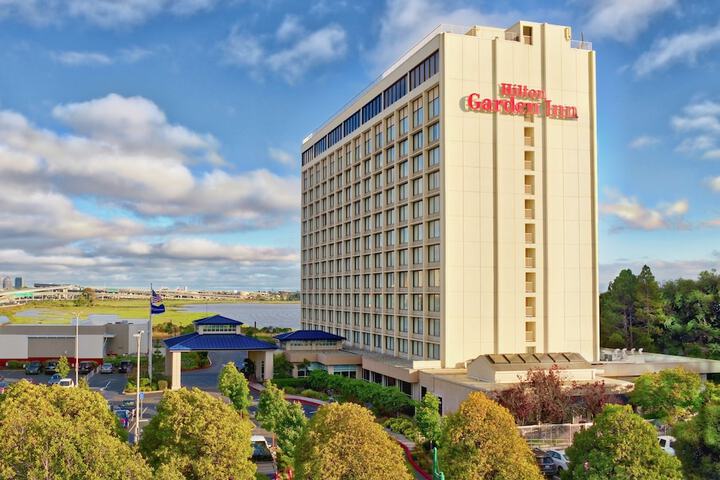 Hilton Garden Inn San Francisco / Oakland Bay Bridge
