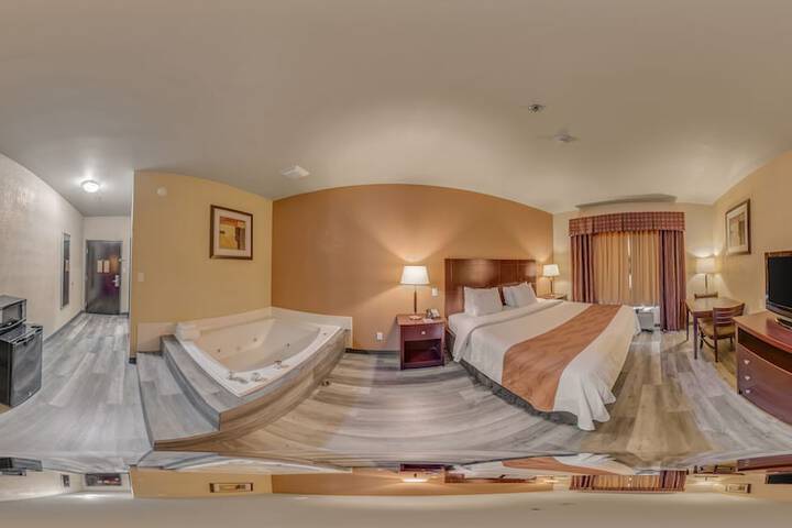Room 19 of 68