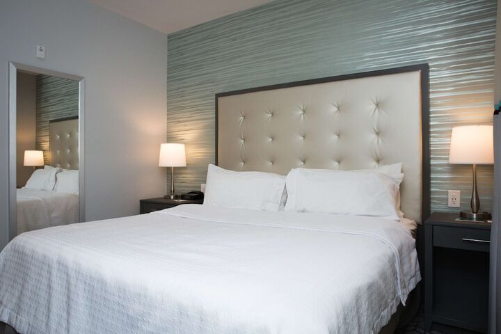 Room 10 of 23