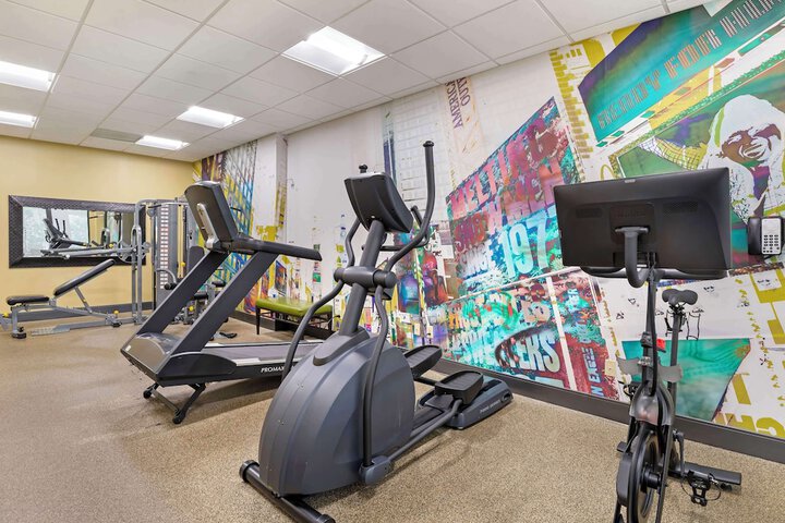 Health and Fitness 32 of 34