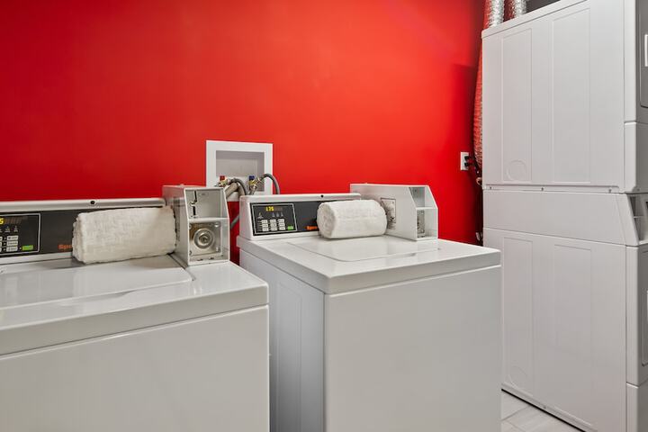 Room 14 of 19