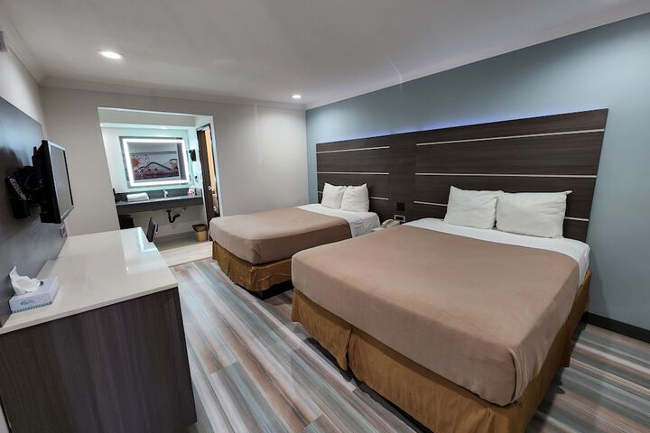 Room 29 of 46