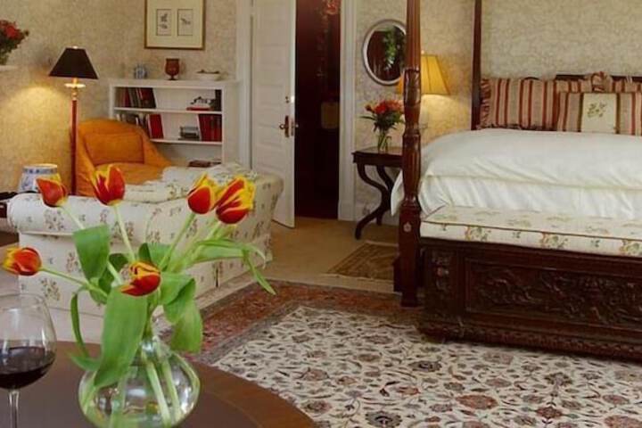 Room 21 of 114