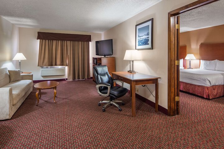 Room 16 of 27
