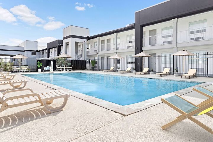 Pool 6 of 62