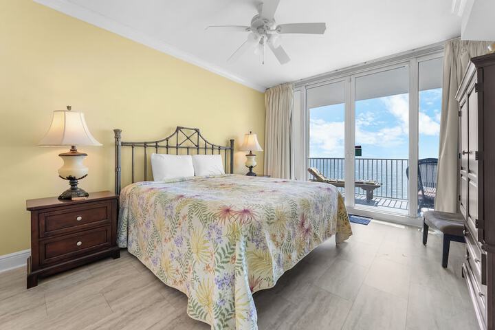 San Carlos Condos