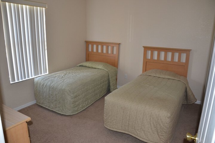 Room 14 of 15