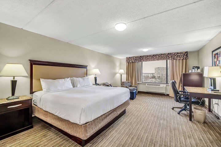 Room 31 of 69