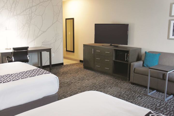 Room 21 of 54