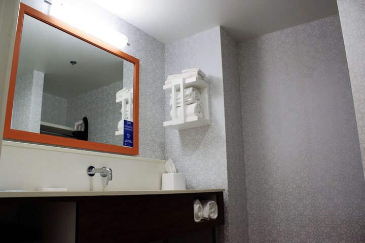 Room 29 of 63