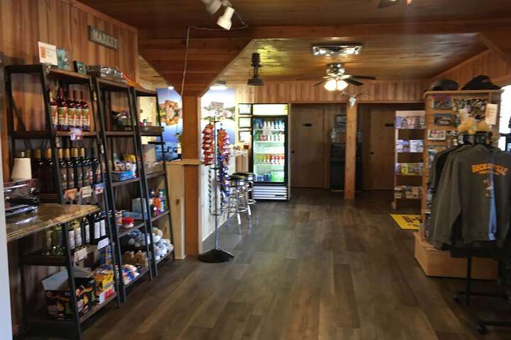 Gift Shop 243 of 259