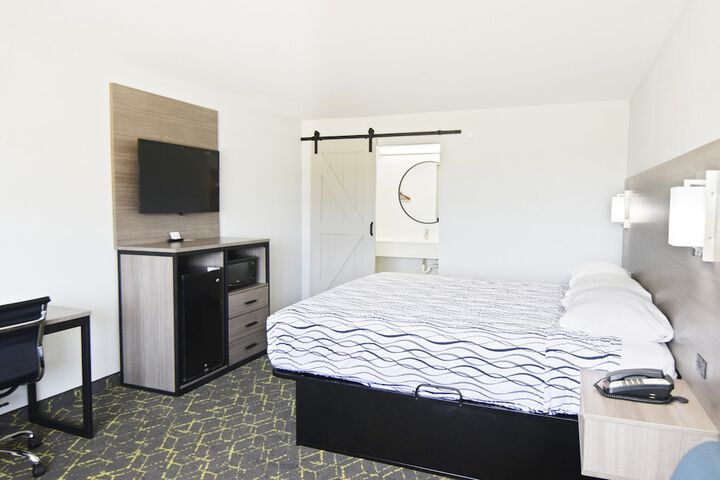 Room 9 of 21