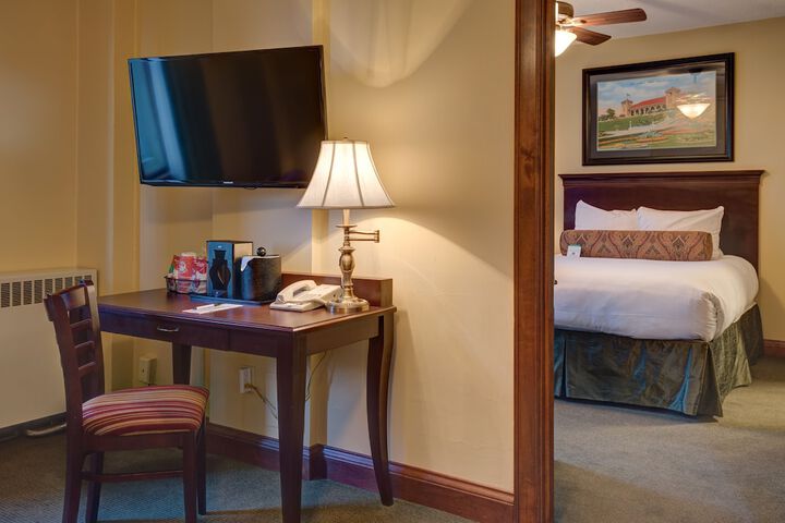 Room 17 of 57