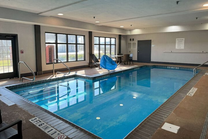 Pool 2 of 12