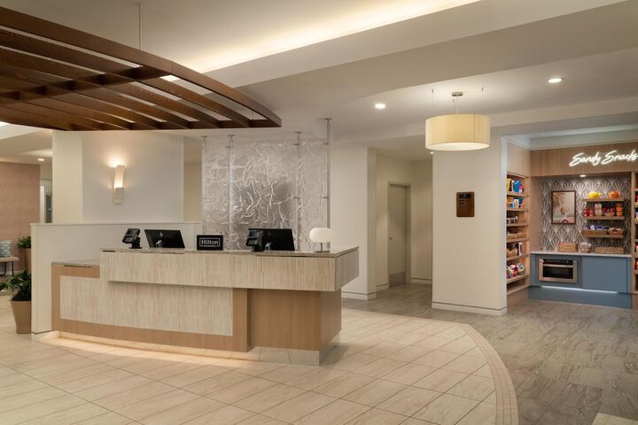 DoubleTree by Hilton Virginia Beach