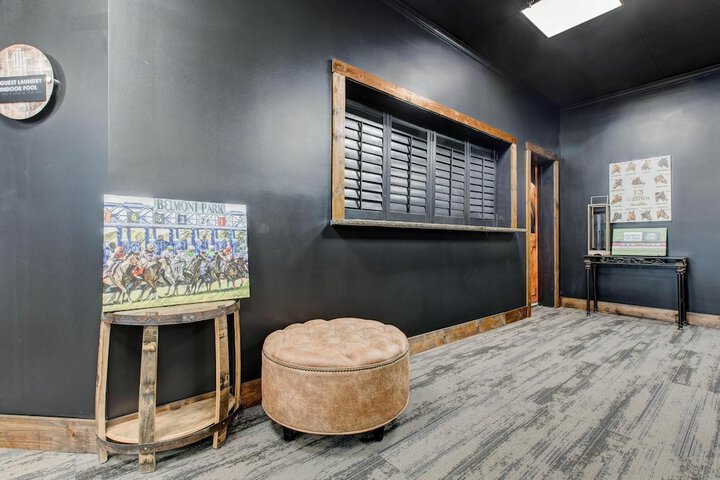 Hotel Interior 25 of 64