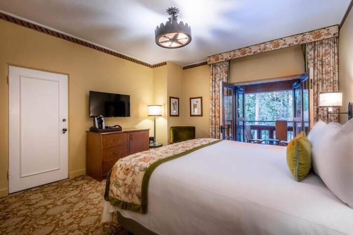 The Ahwahnee