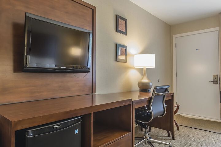 Room 26 of 42