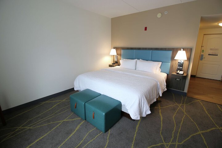 Room 21 of 47
