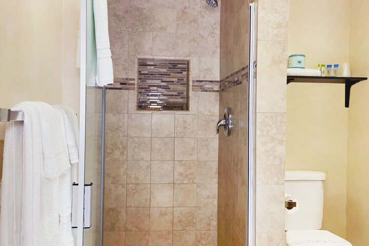 Nite Inn - Walking Distance to Universal Studios Hollywood