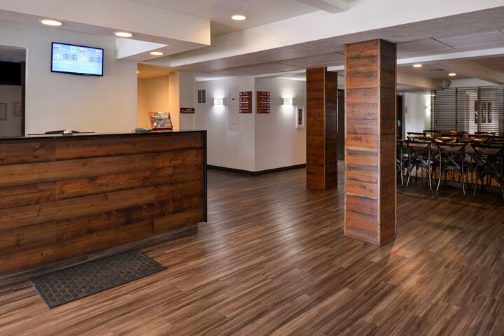 Hotel Ruby Ponderay / Sandpoint