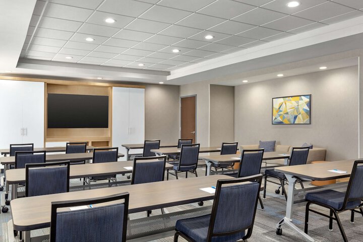 Hyatt House Bryan / College Station
