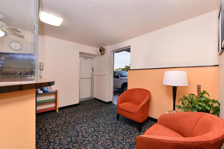 Hotel Interior 4 of 20