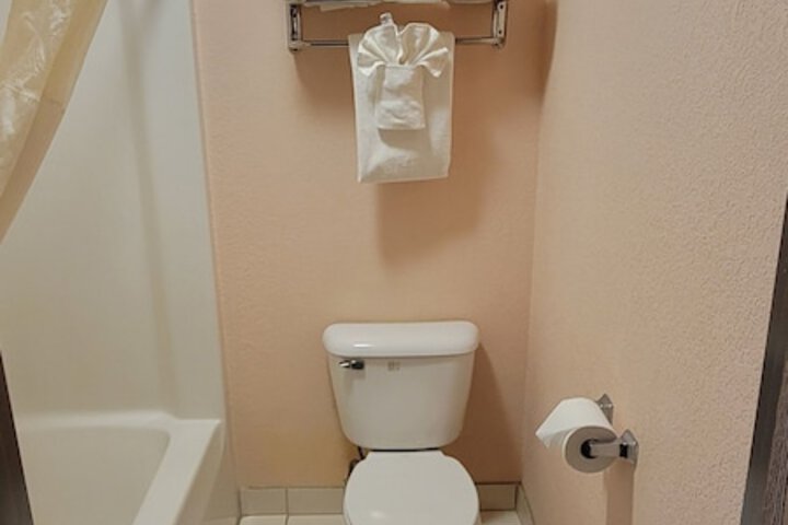 Room 20 of 29