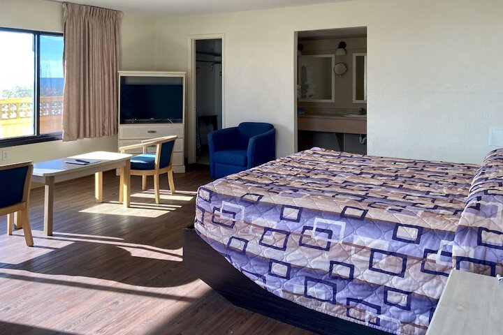 Room 42 of 73