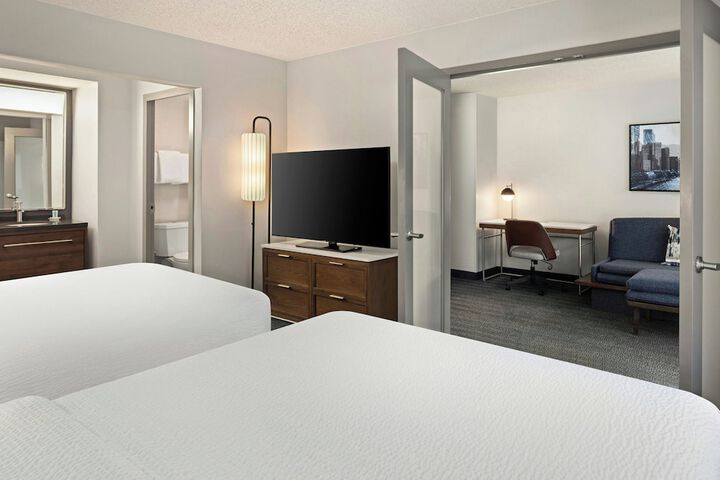 Room 22 of 66