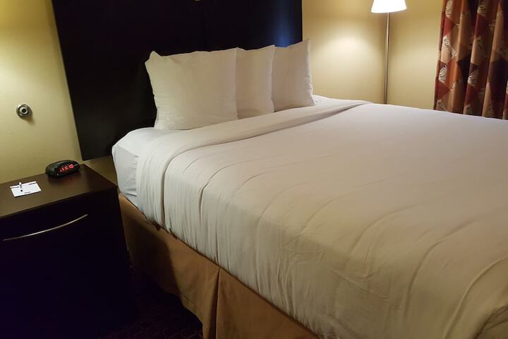 Room 20 of 27