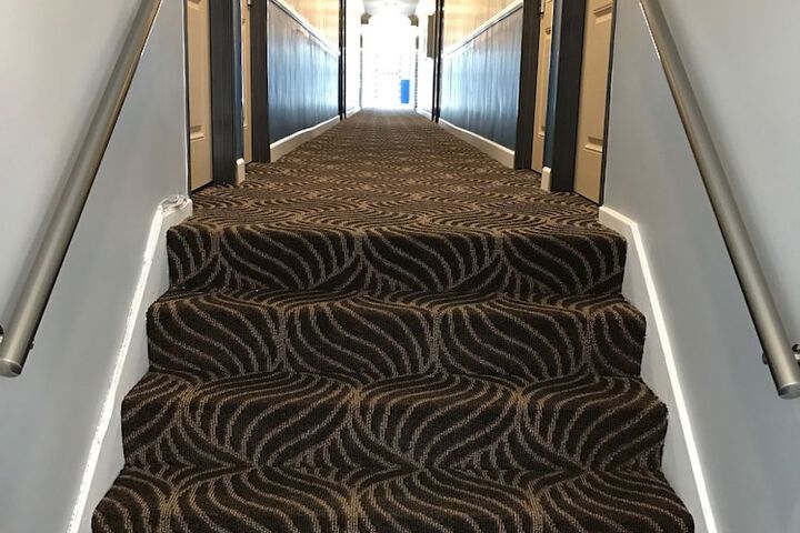 Ballroom/Hall 27 of 29