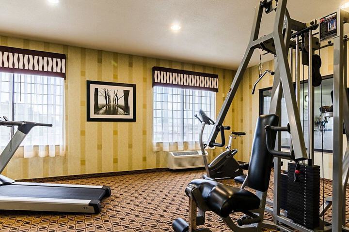 Comfort Inn & Suites Lawrence - University Area