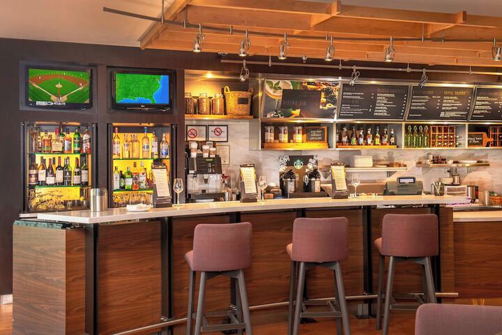 Courtyard by Marriott Rockville