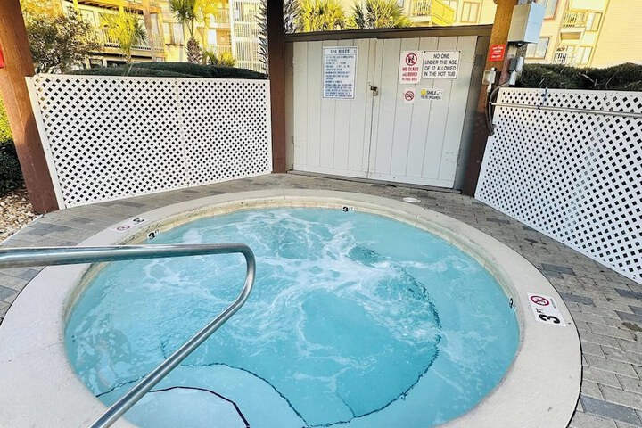 Spa 104 of 119