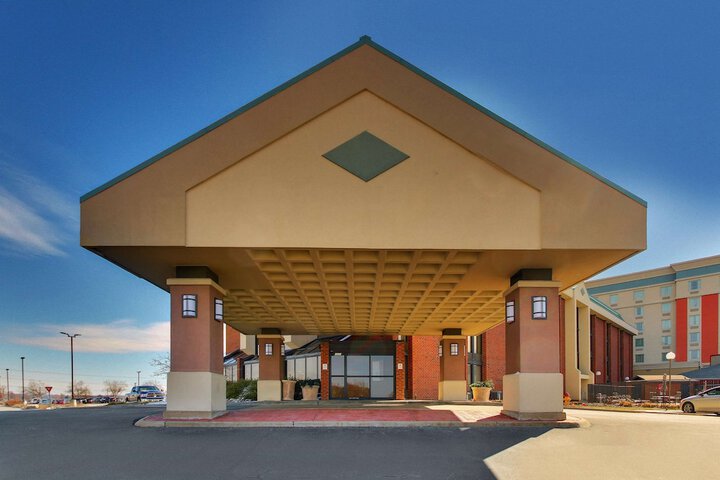 Hotel 4 of 49
