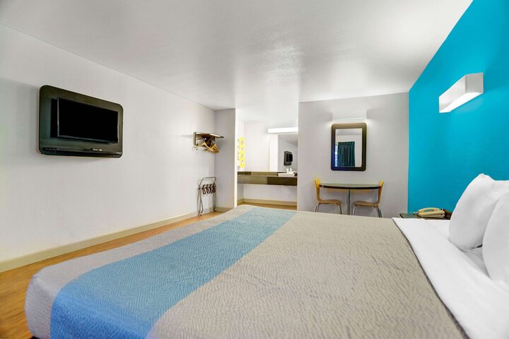 Motel 6 Anderson CA - Redding Airport