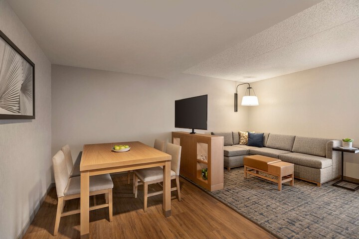 Room 20 of 29