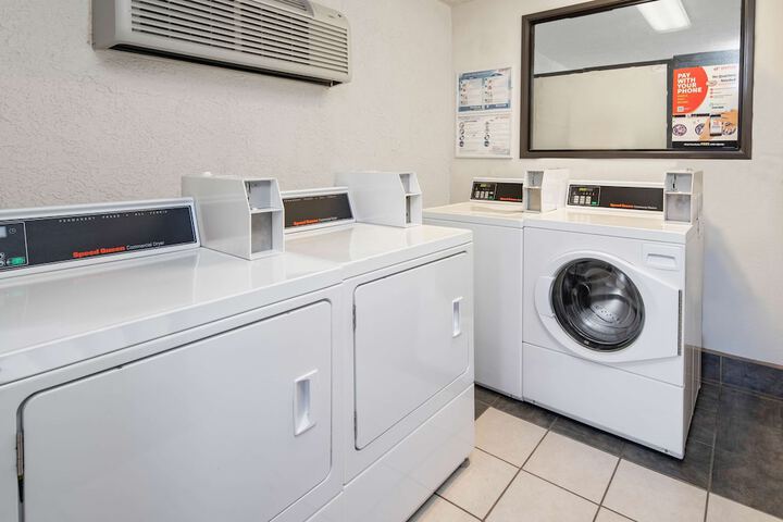 Motel 6 Thousand Oaks CA