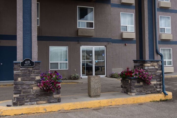 Hotel 2 of 23