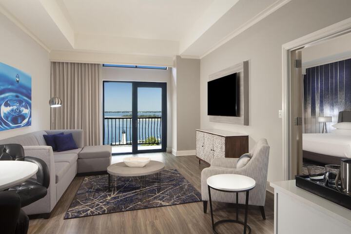 Hilton Dallas / Rockwall Lakefront