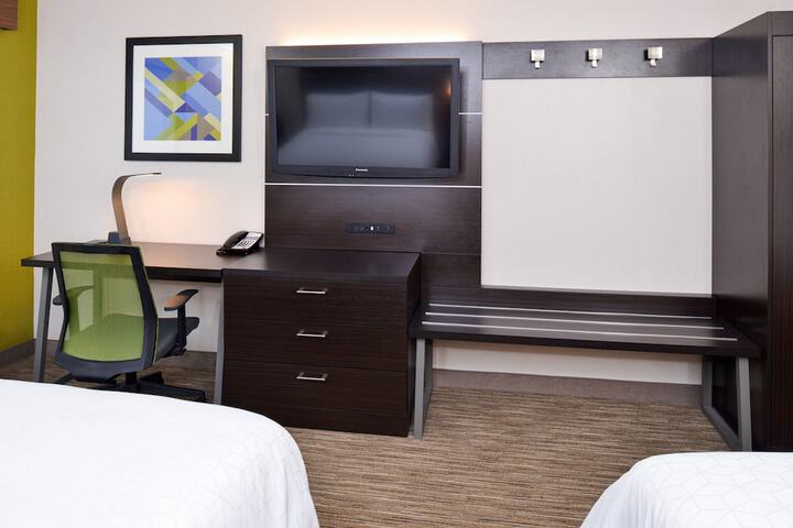 Room 17 of 52