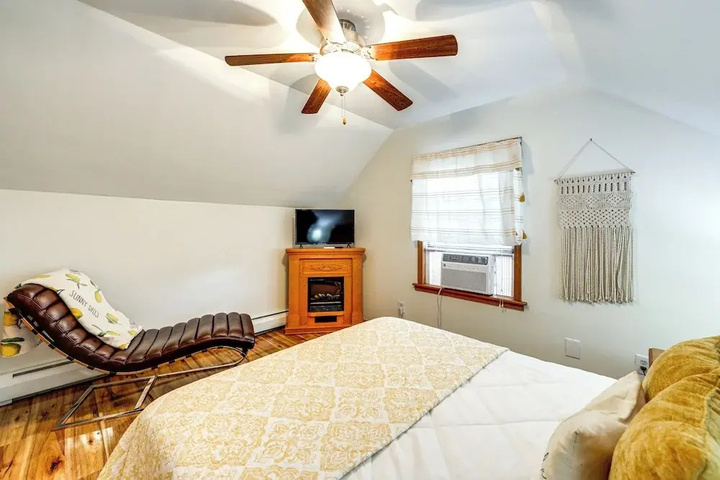 Walk to Owasco Lake: Auburn Home w / Hot Tub