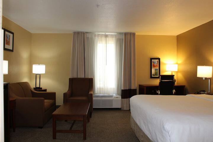 Room 22 of 71