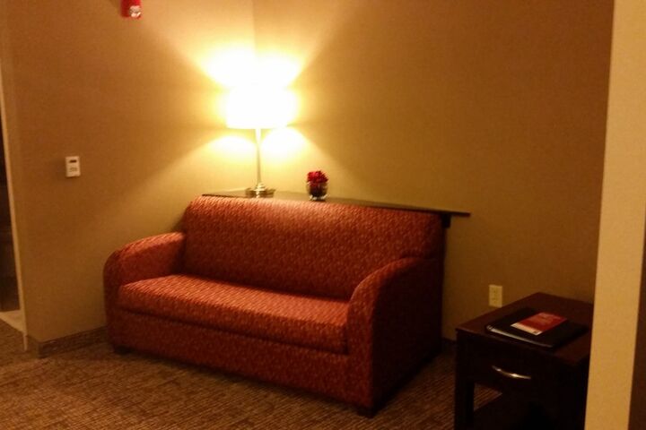 Room 42 of 69