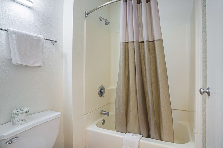 Room 40 of 55