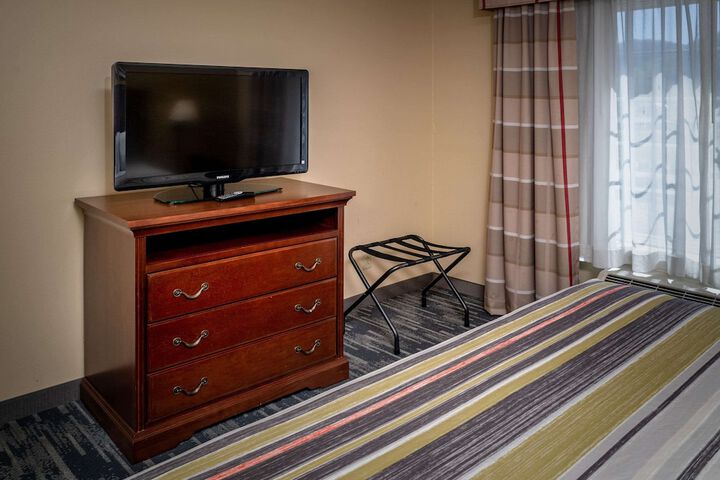 Room 11 of 31