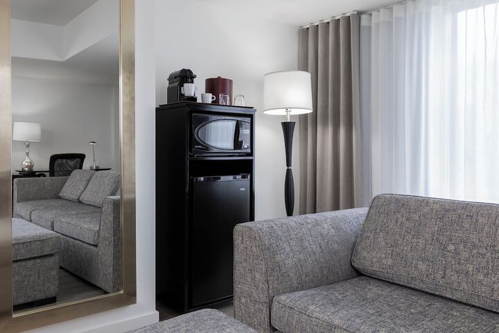 Room 46 of 63